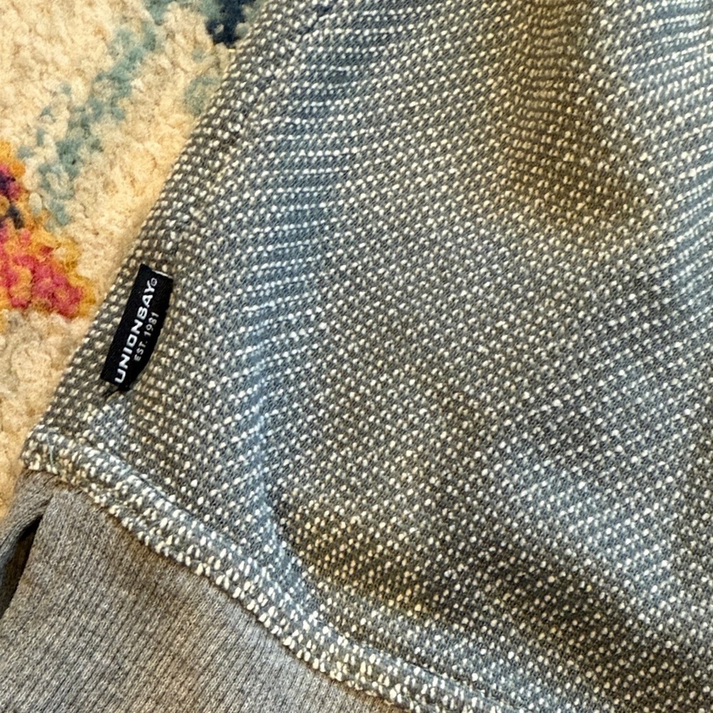 UNIONBAY Gray Kids Hoodie with Pocket - Picture 3 of 4